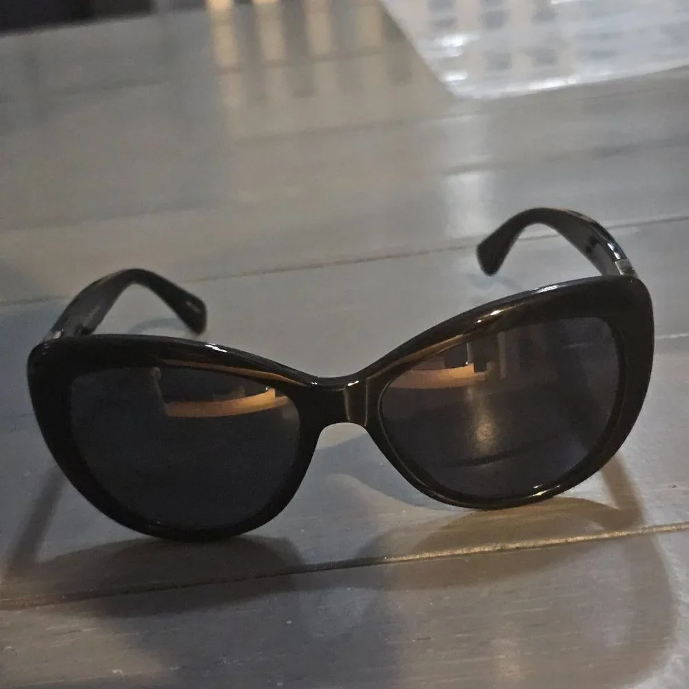Kate Spade New York Women's Black Emmalynn Cat Eye Sunglasses- EMMALYNN/S 807M9